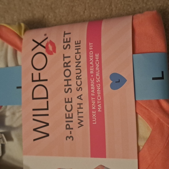 Wildfox Short Set - Picture 3 of 5